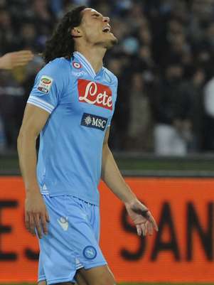 Destaque do Napoli, uruguaio Cavani não conseguiu levar o time à vitória sobre a Juventus Foto: AP
