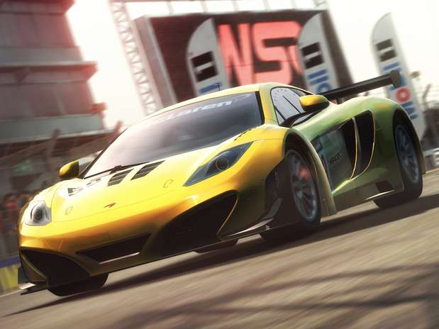 'Grid 2' chega às lojas no dia 28 de maio na América do Norte e 31 na Europa, para PS3, Xbox 360 e PC. Um dos carros disponívels no DLC é o McLaren MP4-12C GT3 Special Edition Foto: Divulgação