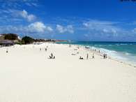 Confira 20 praias com areias brancas pelo mundo Foto: Daryl Mitchell