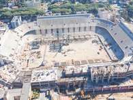 Maio de 2013: Sede paranaense da Copa do Mundo de 2014, Arena da Baixada avança obras de reforma para ser concluída Foto: Lucas Costa/Studio Gaea / 