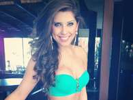 Andressa Ganacin aposta nos cachos para deixar o visual mais femininoFoto: Reprodução/Instagram