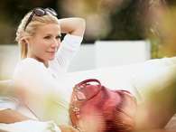 Gwyneth Paltrow posa para nova campanha de perfume Foto: Divulgação
