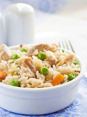 Arroz colorido de panela de pressão Foto: Getty Images