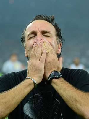 Choro e aflição na primeira Libertadores Foto: AFP Choro e aflição na primeira Libertadores Foto: AFP