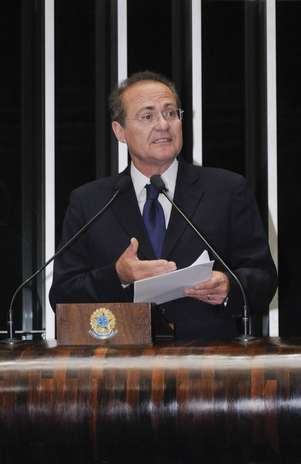 Renan Calheiros tenta voltar ao cargo de presidente de Casa Foto: Waldemir Barreto / Agência Senado