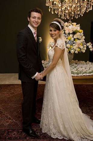 Também em 2008, ela se casou com Lucas Lima, músico integrante do grupo Família Lima Foto: Divulgação