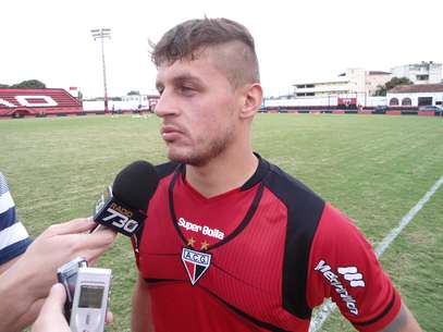 Adriano abriu o jogo e afirmou que, pelo Atlético-GO, já recebeu mala branca Foto: João Paulo di Medeiros / MEI João Paulo Bezerra Di Medeiros - Especial para o Terra