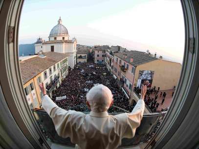 Renúncia de Bento XVI faz com que cardeais se reúnam para novo conclave Foto: Vaticano / Reuters