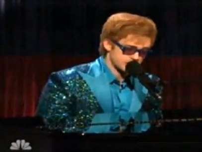 Vestido de Elton John, Timberlake fez uma paródia sobre o líder venezuelano Foto: Youtube / Reprodução