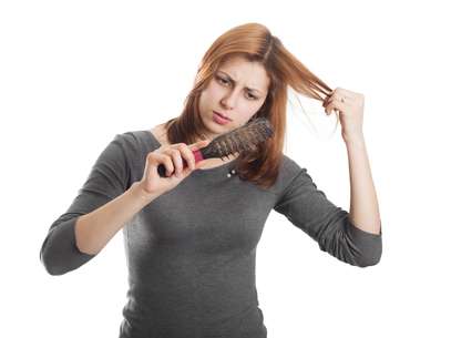 Especialista conta quais são os principais motivos para a queda de cabelo Foto: Shutterstock