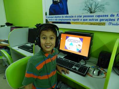 Pedro, 9 anos, tinha dificuldade em fazer c&aacute;lculos, mas superou a fobia pela matem&aacute;tica com aulas complementares Foto: Arquivo Pessoal / Divulga&ccedil;&atilde;o