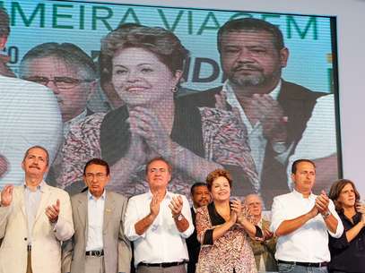 Dilma discursou durante evento de entrega de navio petroleiro à Petrobras, em Pernambuco Foto: Roberto Stuckert Filho/Presidência da República / Divulgação