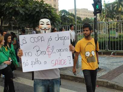 Belo Horizonte teve novos protestos contra a Copa do Mundo Foto: Diego Garcia / Terra