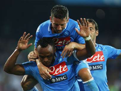 Napoli bateu Galatasaray por 3 a 1 em amistoso preparatório para nova temporada europeia Foto: Getty Images