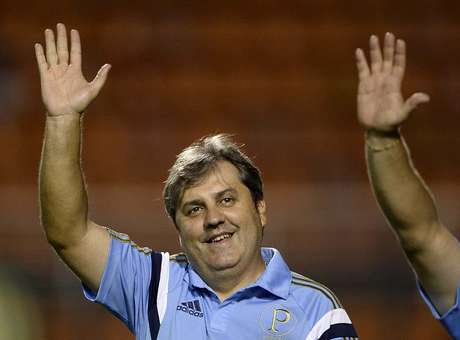 Sem revelações, sem time e sem taças: veja pecados de Kleina