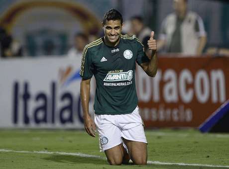 Pai de Kardec assume “culpa” e rebate Nobre por ostracismo