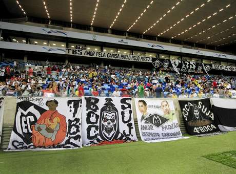Torcedores de Santos, Mixto e até outros clubes encheram a Arena Pantanal no seu jogo de estreia Foto: Edson Rodrigues / Secopa-MT/Divulgação