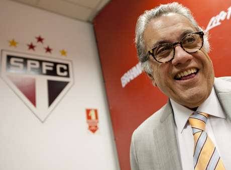  Aidar admite erro e tenta selar paz com Paulo Nobre