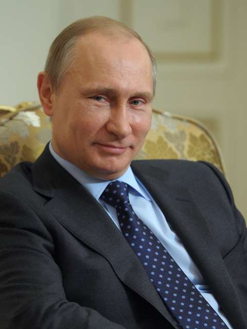 Putin bateu no final de março um novo recorde de popularidade com a anexação da Crimeia. De acordo com uma pesquisa realizada pelo Centro Levada, 80% dos russos entrevistados aprovam sua política  Foto: AP