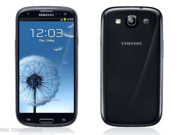 Site afirma que sucessor do Galaxy S III (foto acima) chega às lojas em abril Foto: / Divulgação