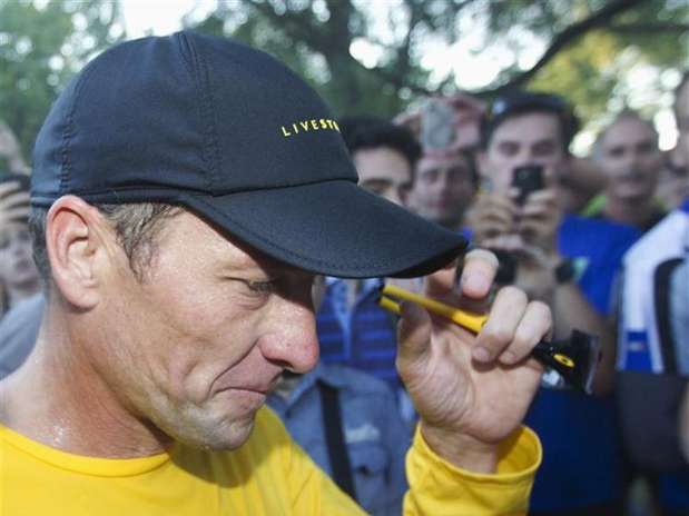Frase dita por Tiago Leifert após matéria sobre Lance Armstrong (foto) irritou ciclistas brasileiros Foto: Christinne Muschi / Reuters