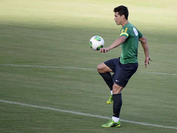 O jogador está com a Seleção Brasileira na Copa das Confederações Foto: Ricardo Matsukawa / Terra