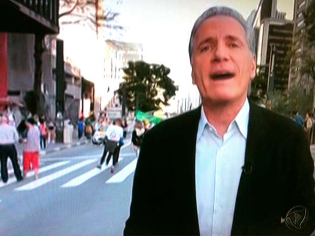 Imagem do programa da TV Record que usou trucagem para ludibriar telespectadores, nesta terça Foto: Reprodução Imagem do programa da TV Record que usou trucagem para ludibriar telespectadores, nesta terça Foto: Reprodução