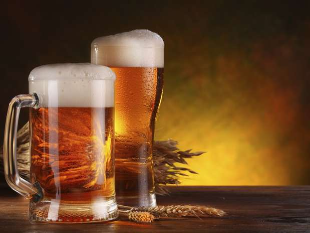 Cerveja, quando ingerida com moderação, traz diversos benefícios à saúde Foto: Getty Images