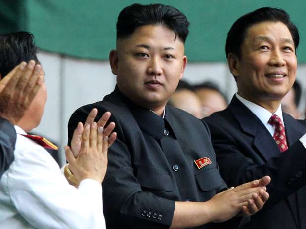 Kim Jong-un participa da atividade Foto: AP Kim Jong-un participa da atividade Foto: AP