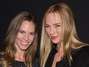 Hilary Swank e Uma Thurman desfile paris.jpg. Foto: Getty Images