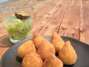 Nigella apresenta coxinhas com caipirinha Foto: Reprodução