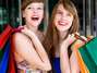 Os especialistas descobriram que 62% das mulheres que se jogam nas compras com uma amiga do sexo feminino gastam mais dinheiro do que as que se aventuram sozinhasFoto: Getty Images