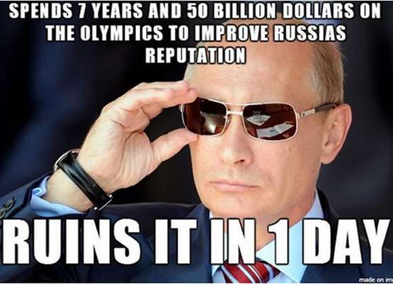 Las imágenes de Putin sin camisa cazando sobre un caballo dieron la vuelta al mundo y generaron infinidad de memes. 