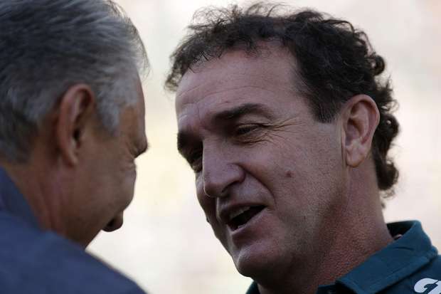 Tite aponta componente emocional em pênaltis perdidos