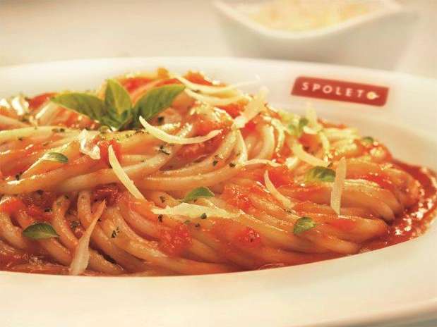 O prato de espagueti é vendido por R$ 9,90 na rede Spoleto até março Foto: Divulgação