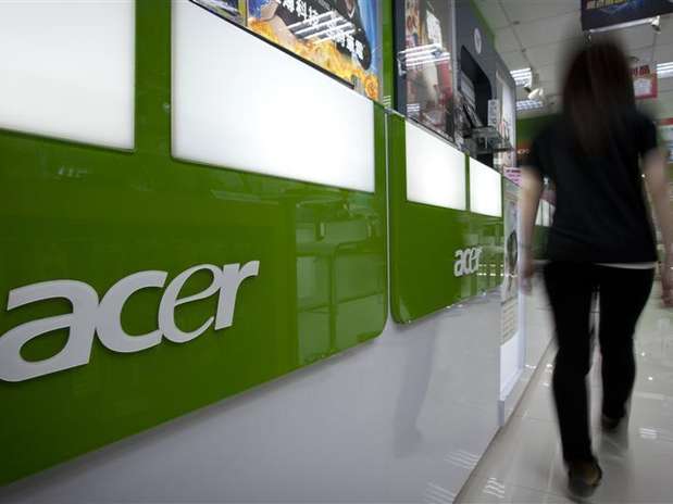 Vendas não consolidadas da Acer caem 11 por cento, somando 1,01 bilhão de dólares no período. 23/10/2012. Foto: Yi-ting Chung / Reuters
