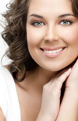 Peeling Regenér combina ácidos orgânicos capazes de impedir o aspecto desagradável no rosto Foto: Shutterstock Peeling Regenér combina ácidos orgânicos capazes de impedir o aspecto desagradável no rosto Foto: Shutterstock