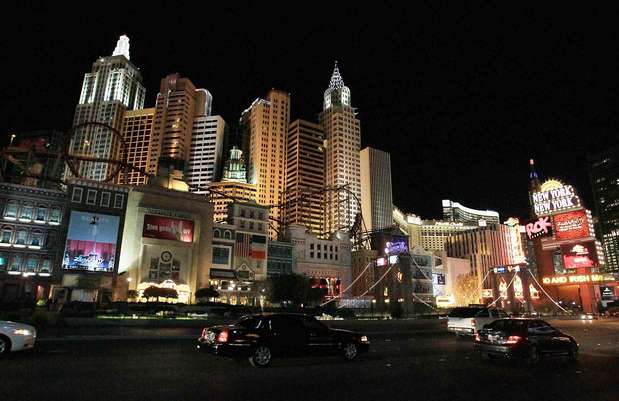 Las Vegas, Estados Unidos: o apelido de Las Vegas já diz tudo: a cidade do pecado. Tem muitas Las Vegas, opções de entretenimento para adultos, com seus famosos cassinos, muitos shows e, claro, suas imperdíveis baladas. O hotel cassino The Palm, um dos mais badalados da cidade, conta com duas das melhores casas noturnas de Las Vegas, a Ghostbar e a Rain. A Marquese, no hotel Cosmopolitan, e a Pure, no Ceasars Palace, são outras das agitadas baladas da cidade Foto: Getty Images