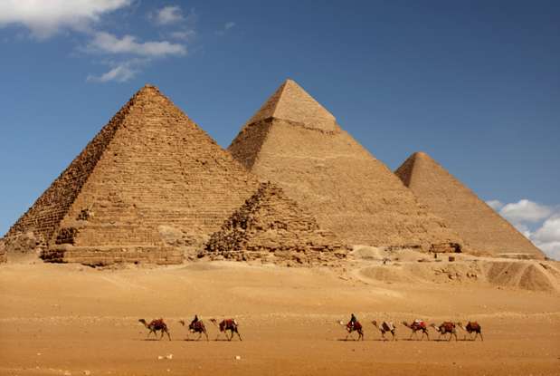 2. As Pirâmides do Egito foram o segundo monumento mais reconhecido. 98% dos entrevistados reconheceram estas maravilhas do mundo antigo Foto: Getty Images