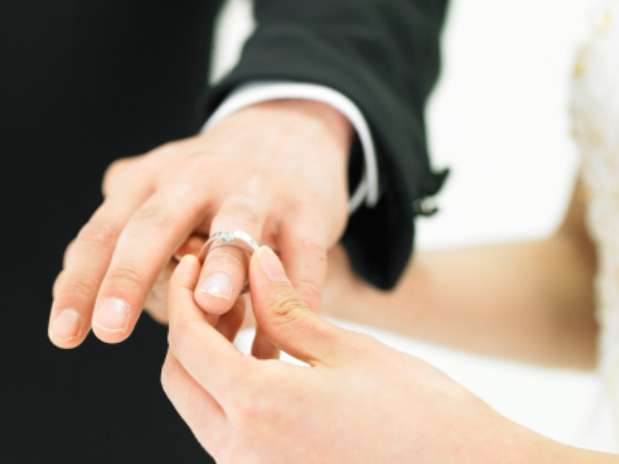 Algumas mulheres se sentem pressionadas pela sociedade a casar. Antes do pedido, veja se este não é o seu caso Foto: Getty Images Algumas mulheres se sentem pressionadas pela sociedade a casar. Antes do pedido, veja se este não é o seu caso Foto: Getty Images