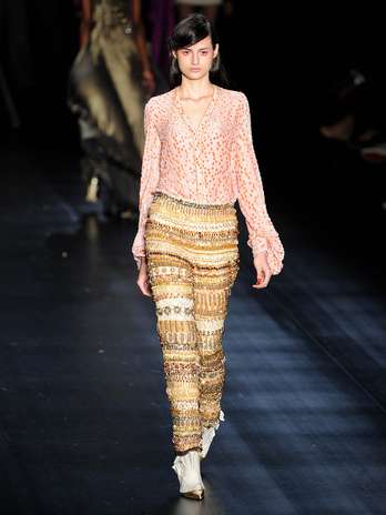 Desfile de R. Rosner para o SPFW Foto: Bruno Santos / Terra