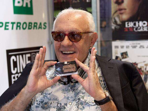 Ney Latorraca recebeu alta nesta terça-feira (11), no Rio de Janeiro Foto: Divulgação Ney Latorraca recebeu alta nesta terça-feira (11), no Rio de Janeiro Foto: Divulgação