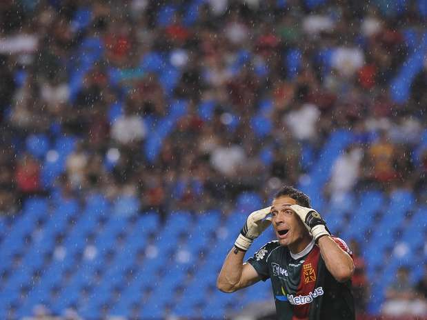 Revelado pelo Grêmio, goleiro estava no Vasco da Gama desde a Série B de 2009 Foto: Daniel Ramalho / Terra Revelado pelo Grêmio, goleiro estava no Vasco da Gama desde a Série B de 2009 Foto: Daniel Ramalho / Terra
