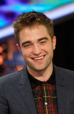 Torcedor do Arsenal, Pattinson quer secar Chelsea no Mundial Foto: Getty Images Torcedor do Arsenal, Pattinson quer secar Chelsea no Mundial Foto: Getty Images