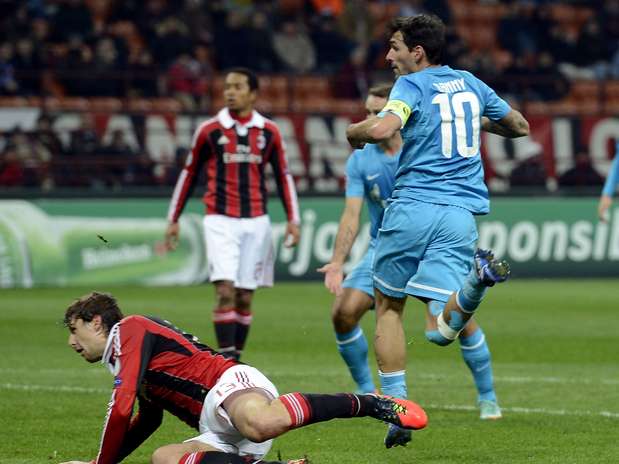 Danny fez o único gol do time russo na vitória em pleno Estádio San Siro Foto: Getty Images Danny fez o único gol do time russo na vitória em pleno Estádio San Siro Foto: Getty Images