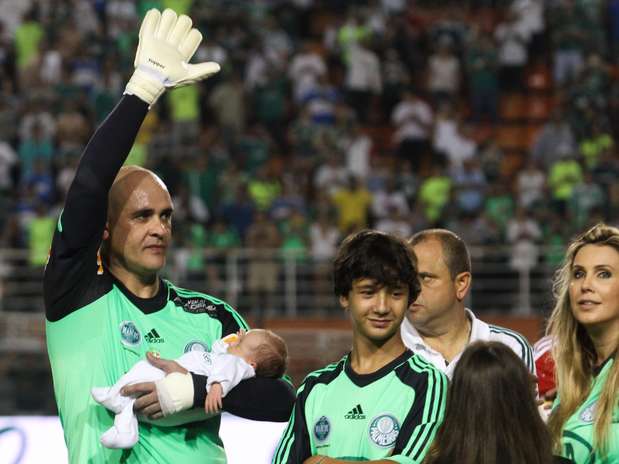 Marcos esbanjou simplicidade antes, durante e após sua despedida Foto: Leandro Martins / Futura Press Marcos esbanjou simplicidade antes, durante e após sua despedida Foto: Leandro Martins / Futura Press