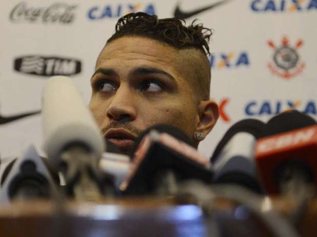 Paolo Guerrero aproveita as férias no Peru Foto: Ricardo Matsukawa / Terra Paolo Guerrero aproveita as férias no Peru Foto: Ricardo Matsukawa / Terra