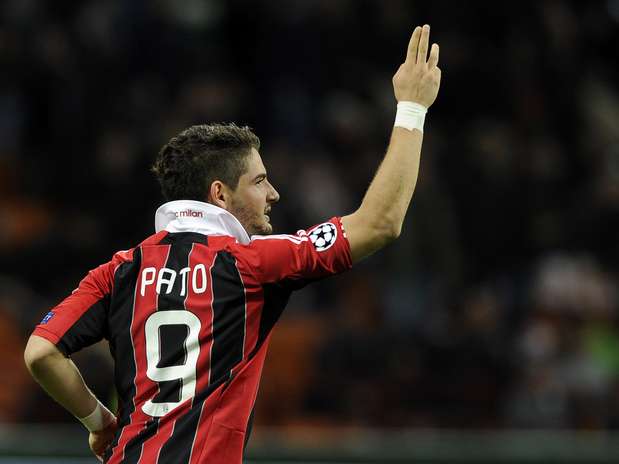 Para mecanismo da Fifa, Milan contribuiu mais que o Inter na formação de Pato Foto: Getty Images