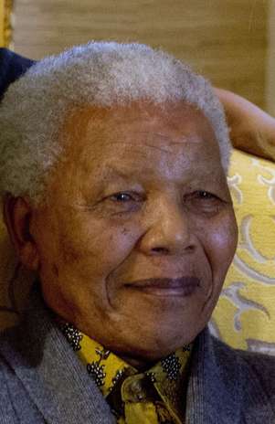 Nelson Mandela, ex-presidente da África do Sul, em foto de agosto de 2012 Foto: AP