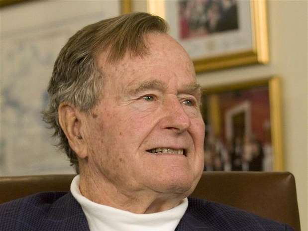 Bush estava internado desde novembro do ano passado Foto: Donna Carson / Reuters